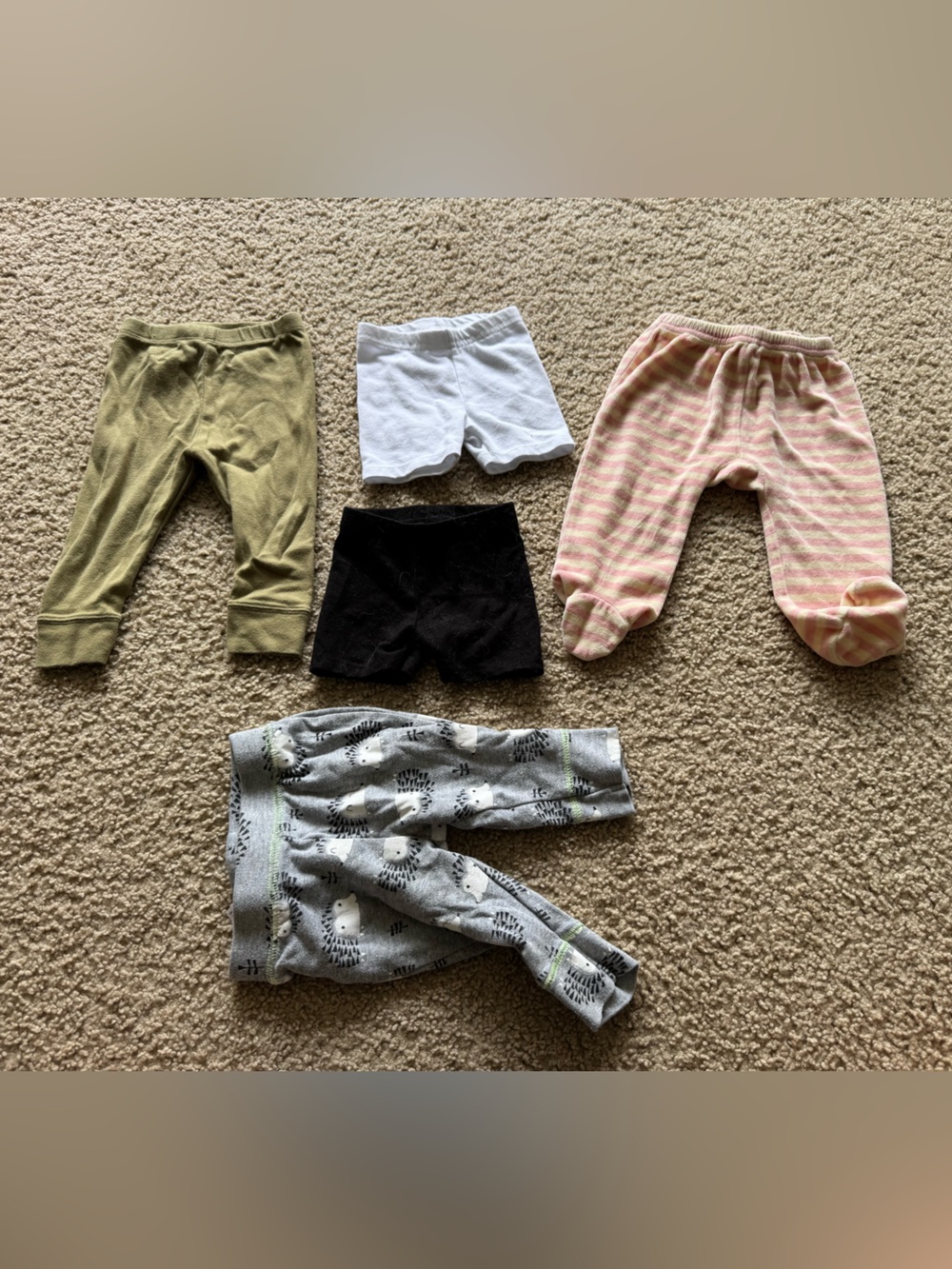 Assorted 3-6 month bottoms